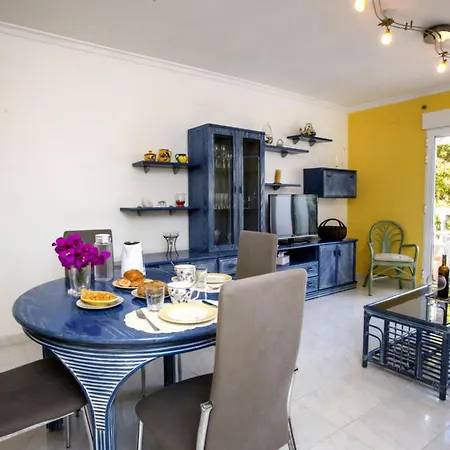 Global La Giralda F - By Global Holidays 21162 Holiday home *